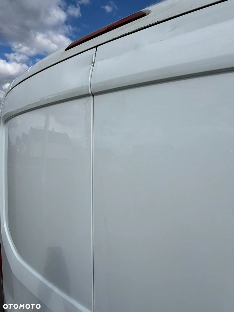 Ford Transit - 12