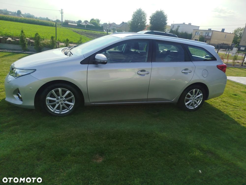 Toyota Auris - 5