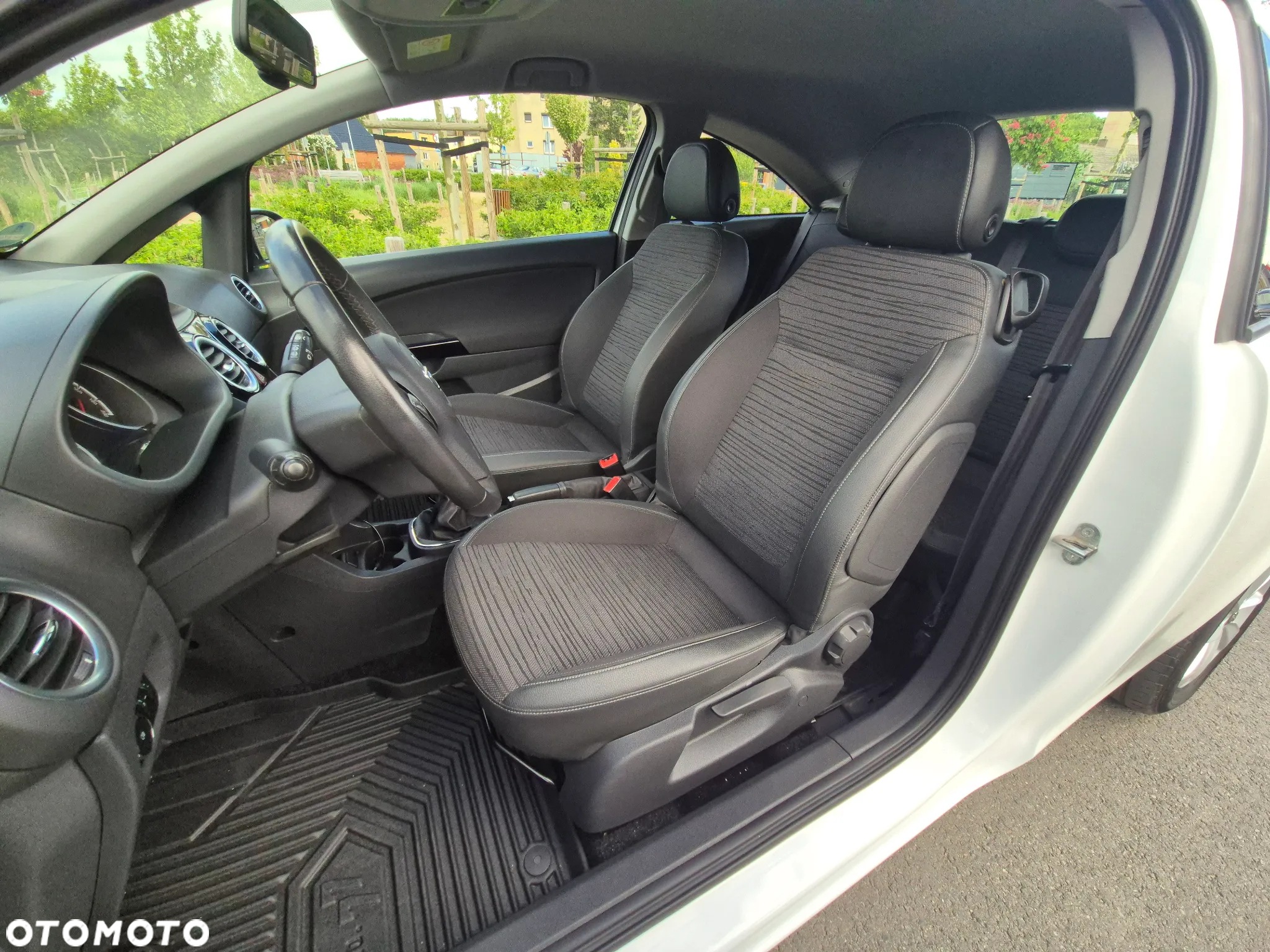 Opel Corsa 1.4 16V Navi - 7