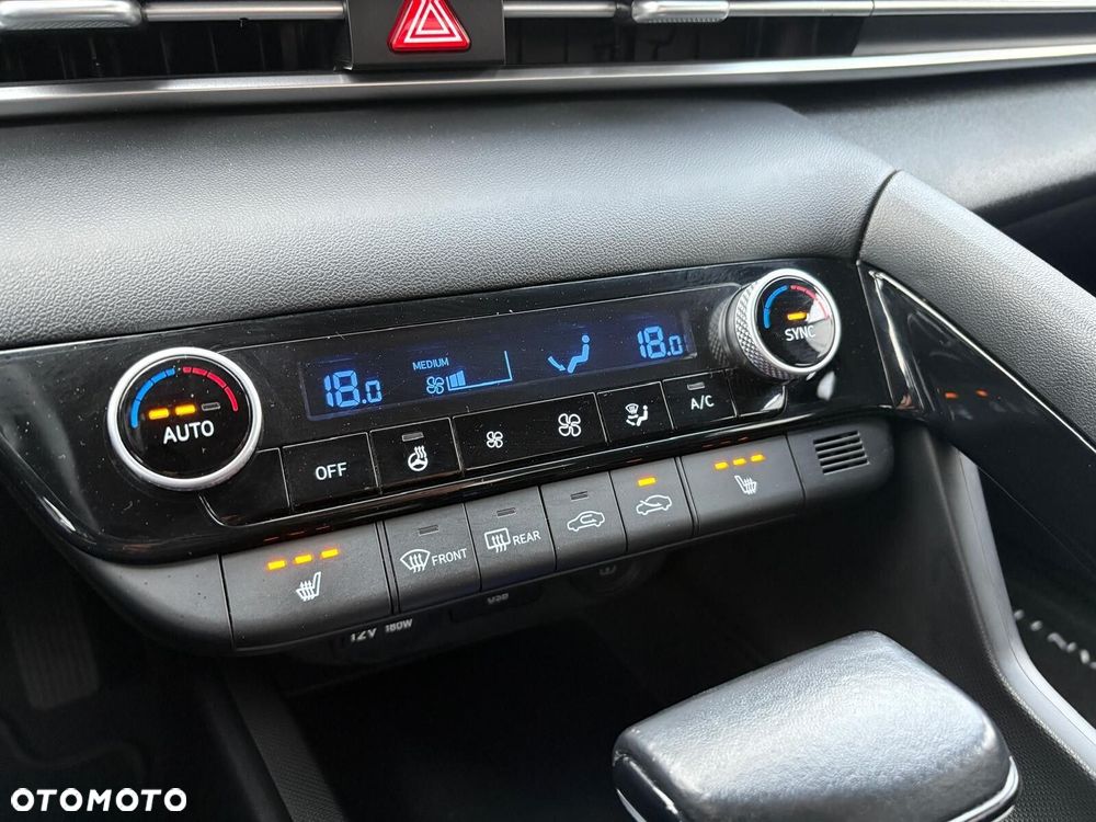 Hyundai Elantra - 18