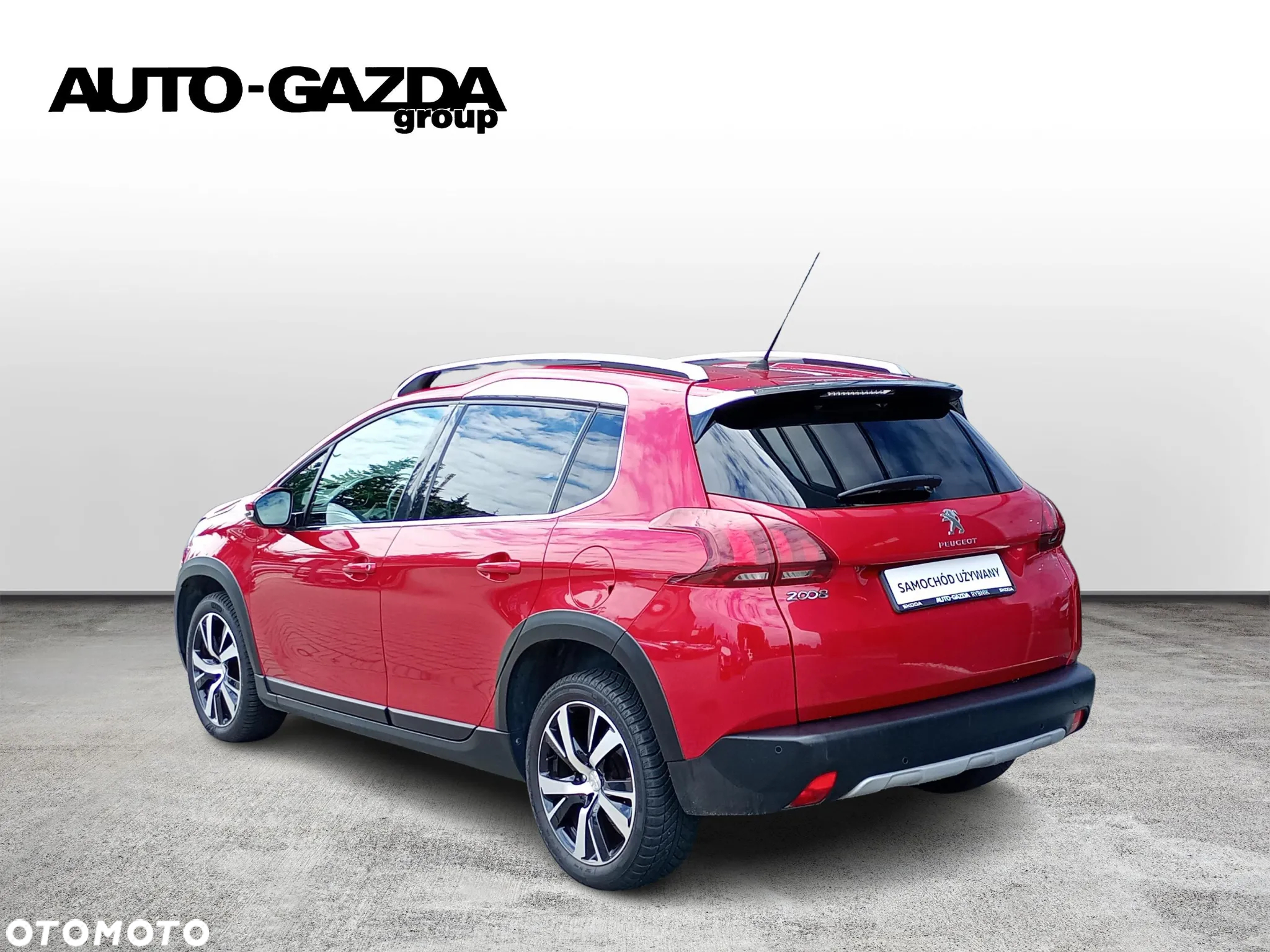 Peugeot 2008 1.2 Pure Tech GPF Allure S&S - 2