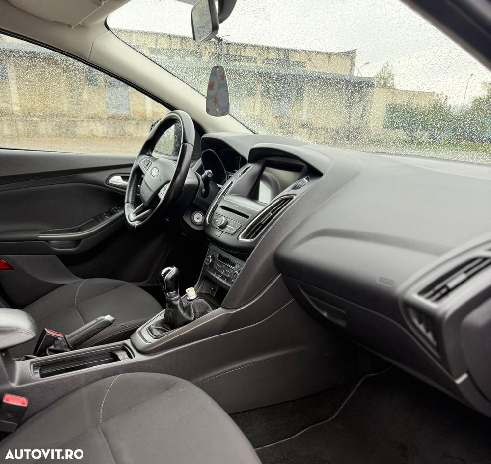 Ford Focus 1.0 EcoBoost Trend - 6
