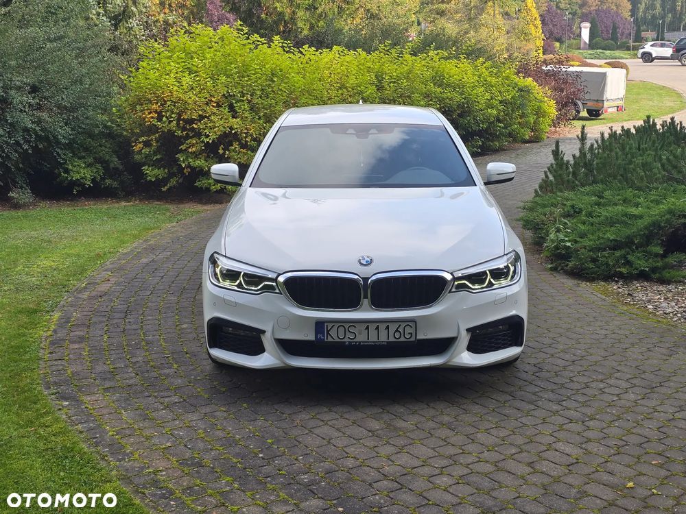 BMW Seria 5 520d xDrive - 12