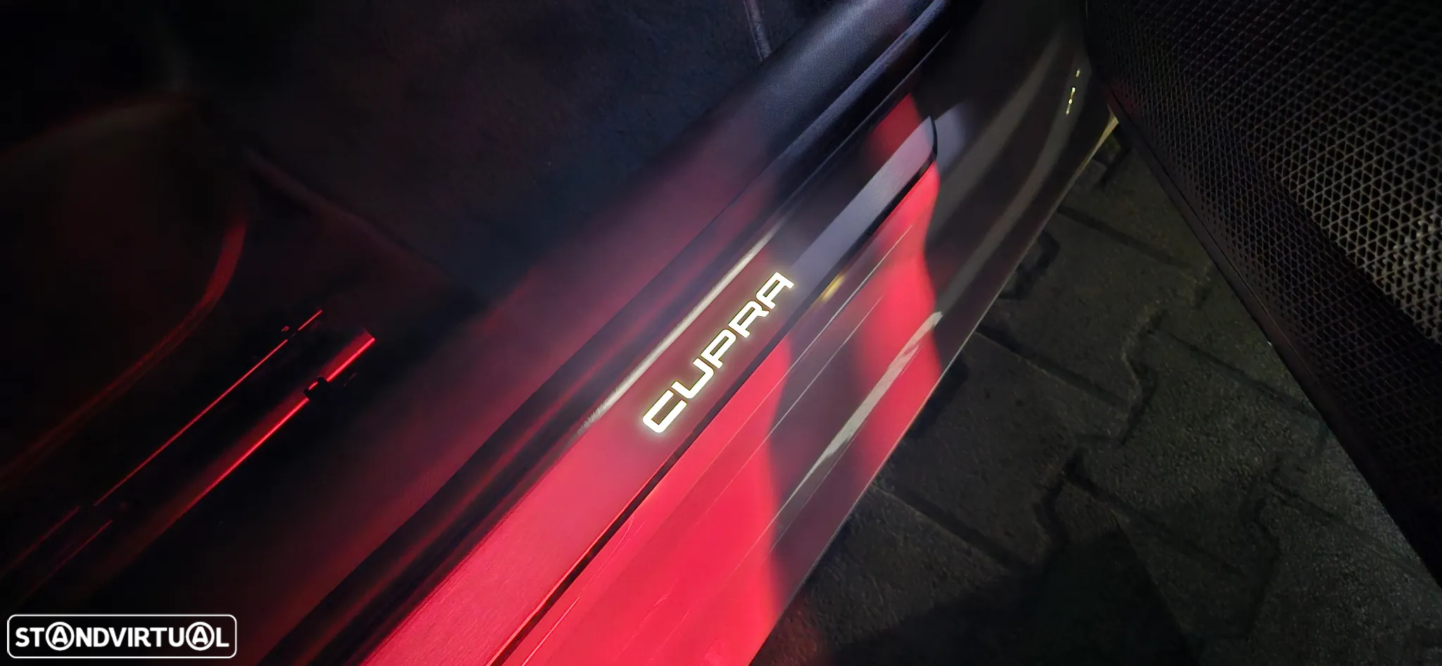 Cupra Leon ST 1.4 e-Hybrid MID DSG - 41
