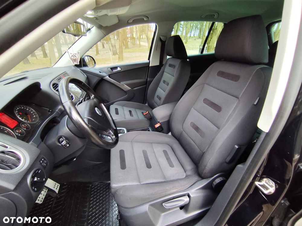Volkswagen Tiguan - 28
