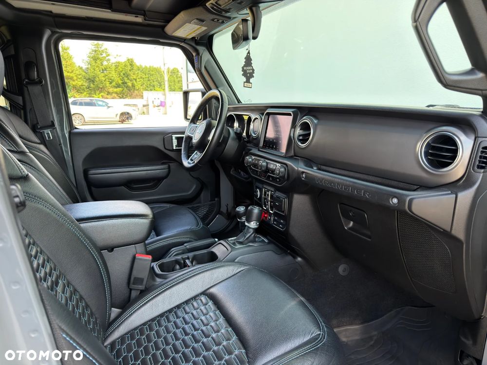 Jeep Wrangler 2.0 PHEV Softtop AWD Automatik Rubicon - 11