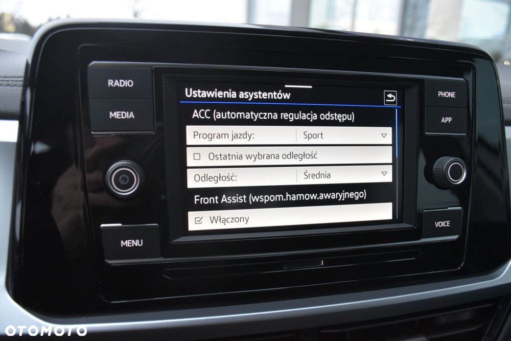 Volkswagen T-Roc 1.5 TSI Life - 21