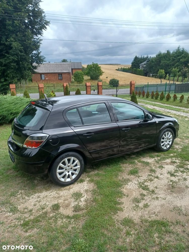 Opel Astra 1.4 Selection - 8