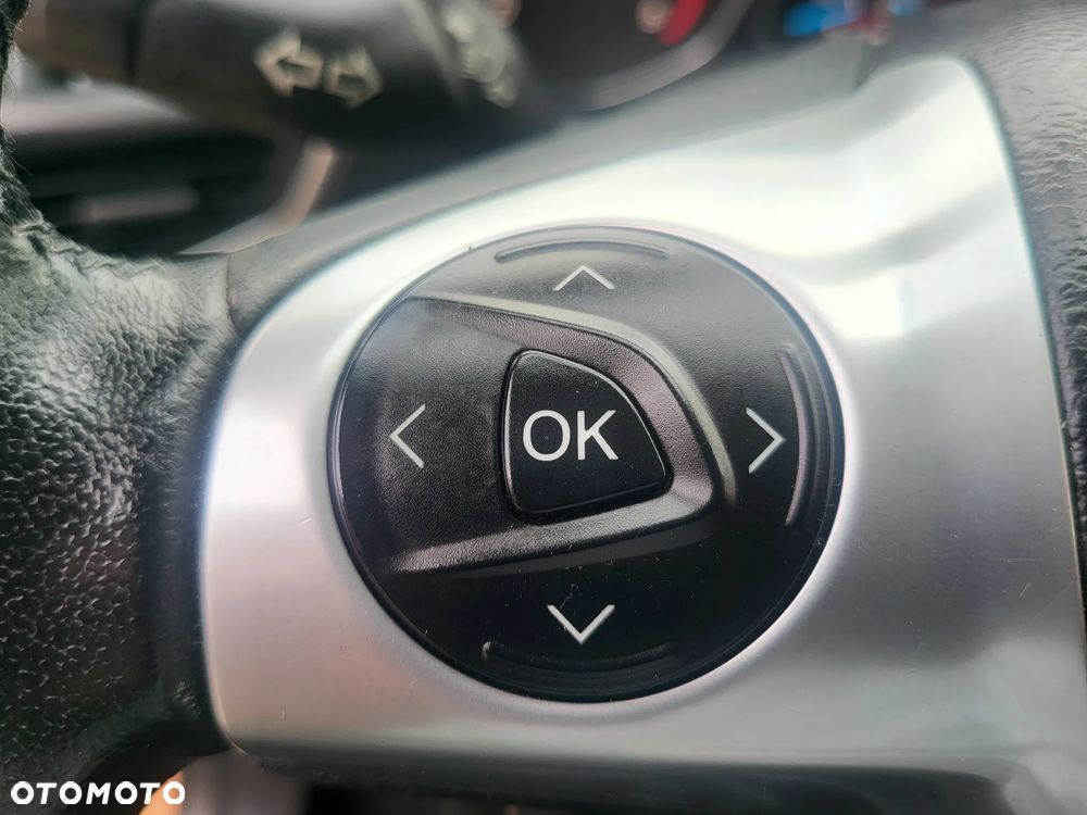 Ford Kuga 2.0 TDCi 4x4 Titanium - 26