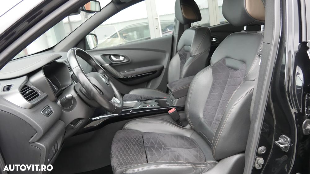 Renault Kadjar TCe 140 EDC GPF BLACK EDITION - 3