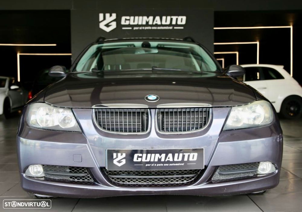 BMW 320 d Touring Dynamic - 1