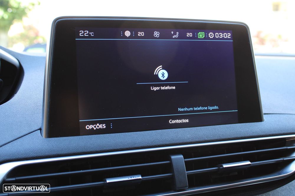 Peugeot 3008 1.2 PureTech Allure EAT6 - 23
