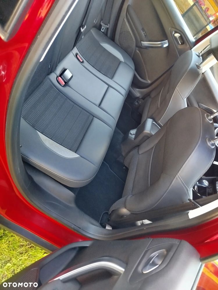 Peugeot 2008 - 13