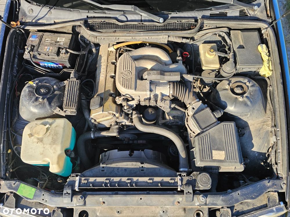 BMW Seria 3 316i - 12