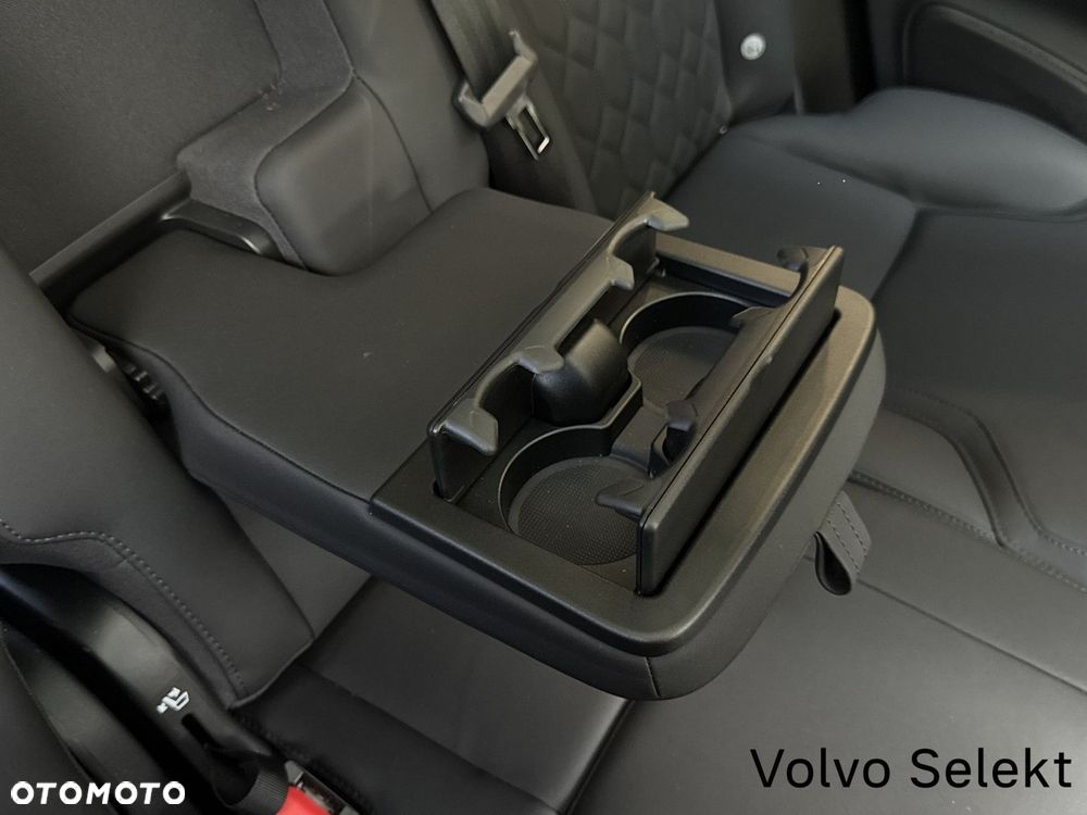 Volvo XC 90 - 13