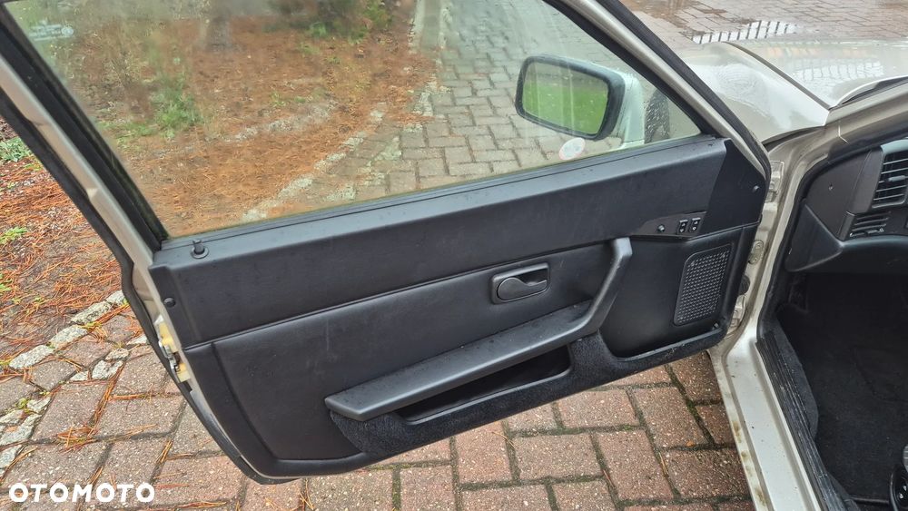 Porsche 944 - 7