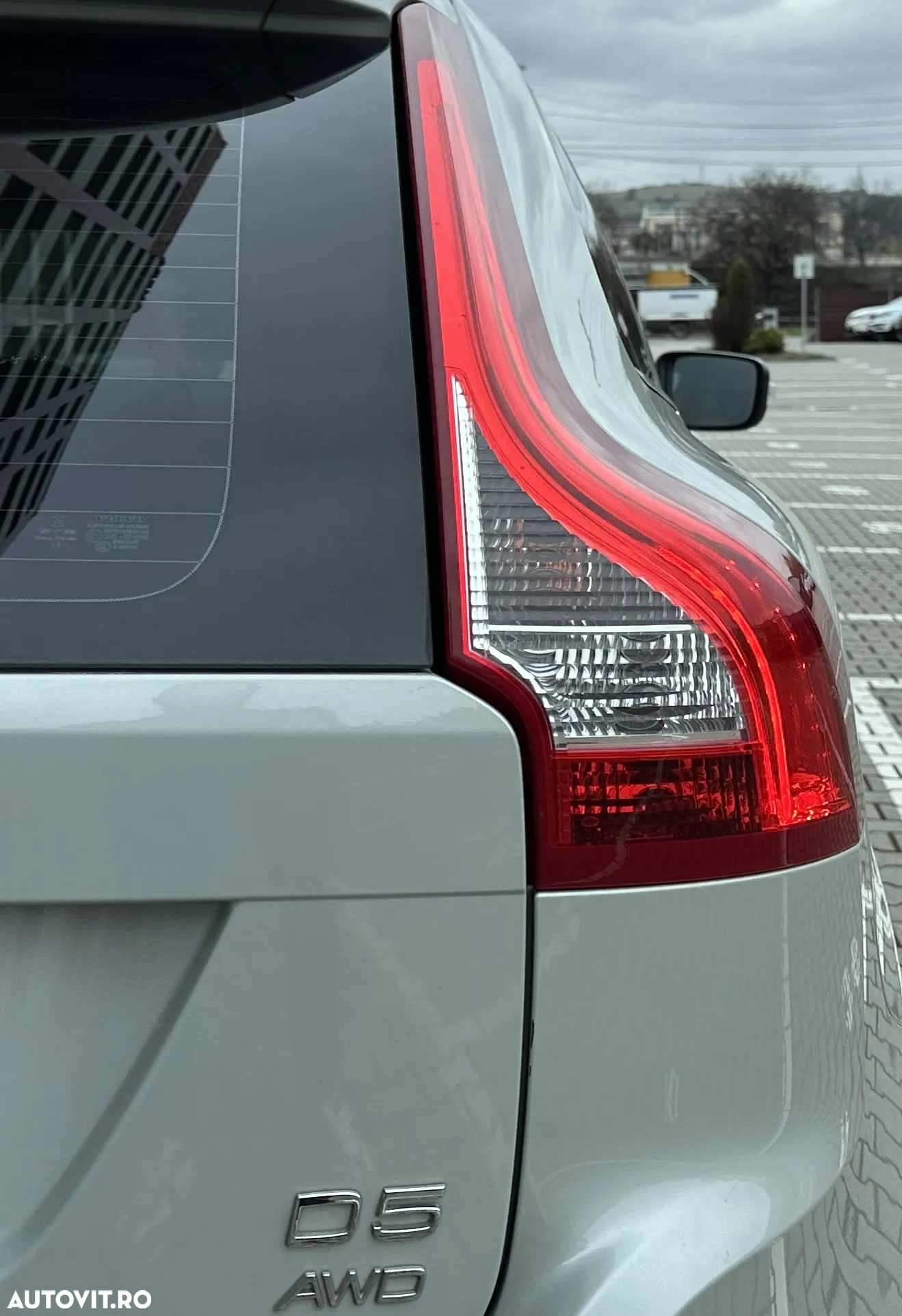 Volvo XC 60 - 30