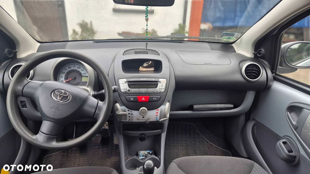 Toyota Aygo - 6