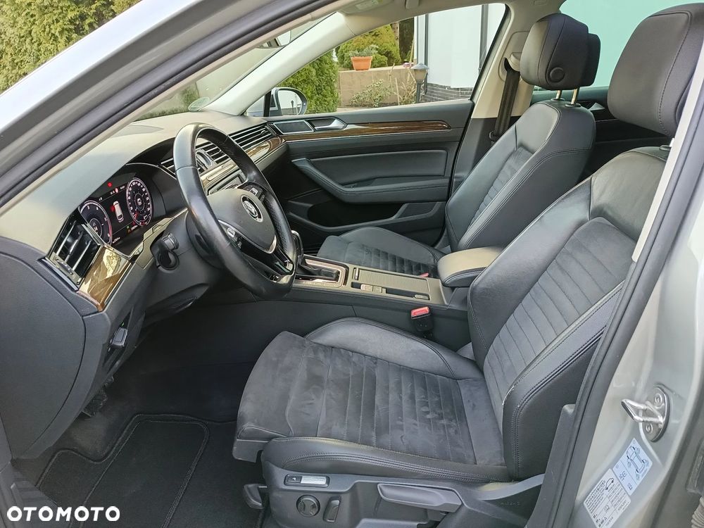 Volkswagen Passat 2.0 TDI SCR (BlueMotion Tech) 4Mot DSG Highline - 10