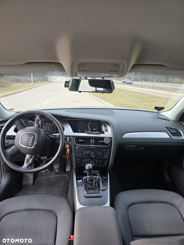 Audi A4 Avant - 5