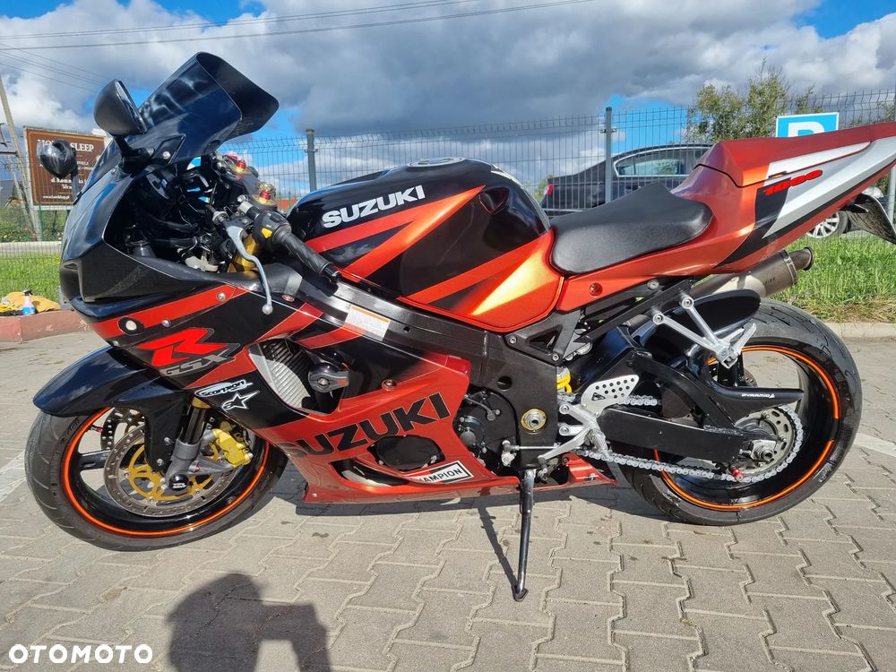 Suzuki GSX-R - 1