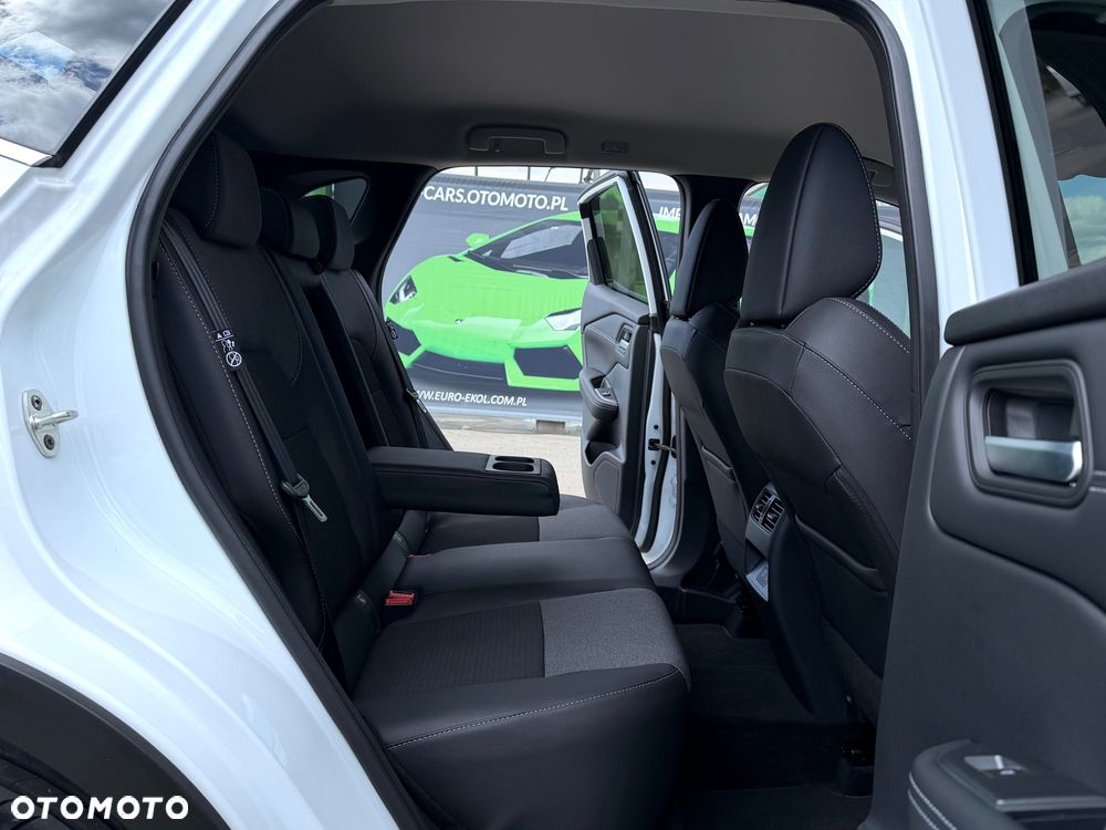 Nissan Qashqai 1.3 DIG-T N-Connecta DCT - 34