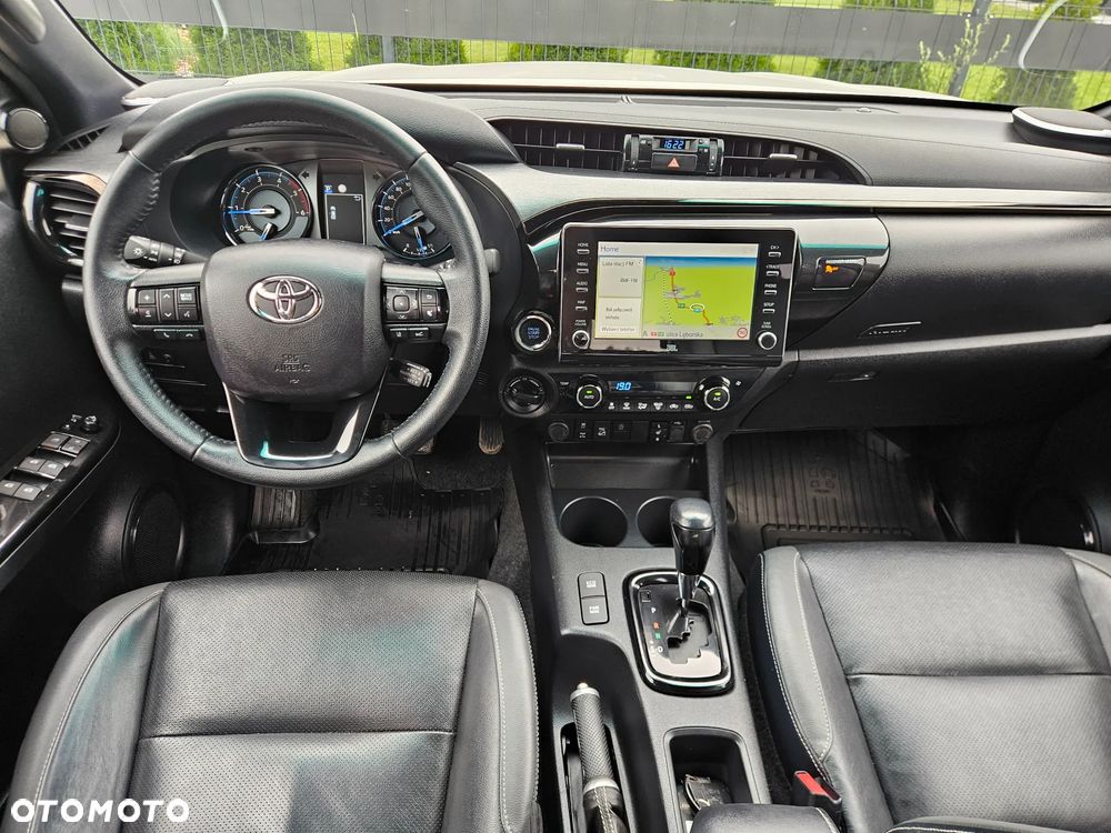 Toyota Hilux 2.8 D-4D Double Cab Invincible 4x4 - 16