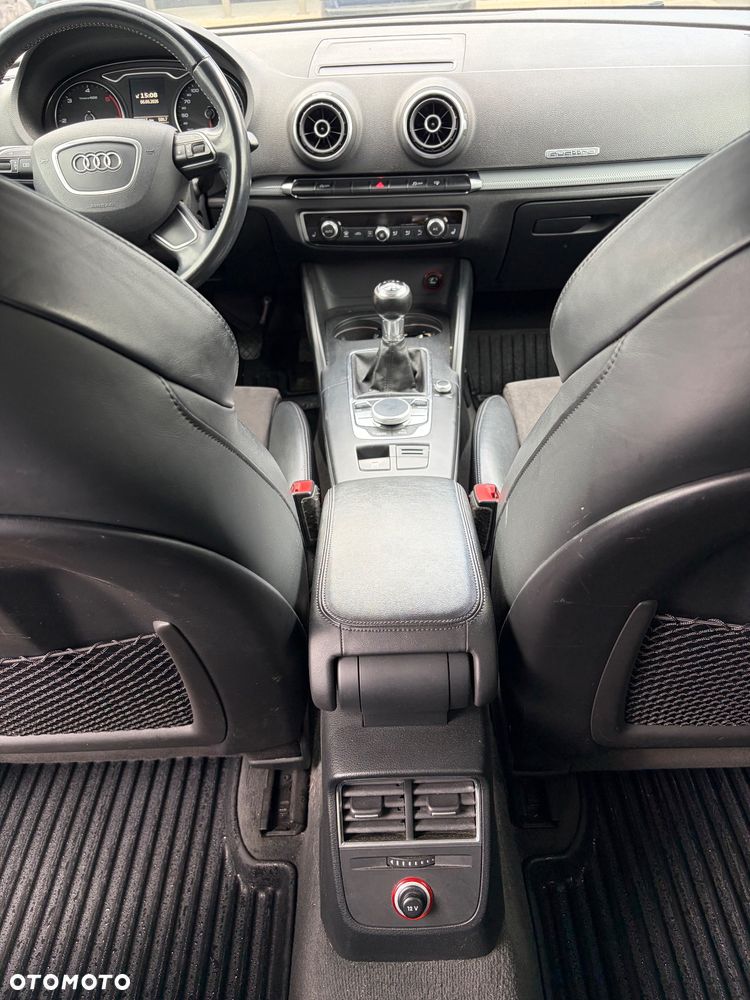 Audi A3 Sportback 2.0 TDI quattro - 11