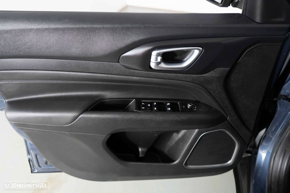 Jeep Compass 1.3 TG Trailhawk - 27
