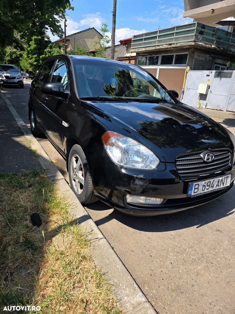 Hyundai Accent MC 1.4 DOHC 4DR GL STYLE - 5