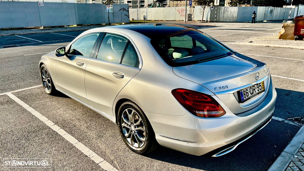 Mercedes-Benz C 300 BlueTEC Hybrid - 6