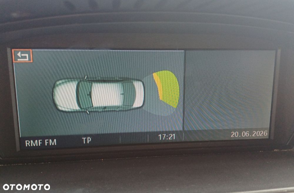 BMW Seria 3 320i - 8