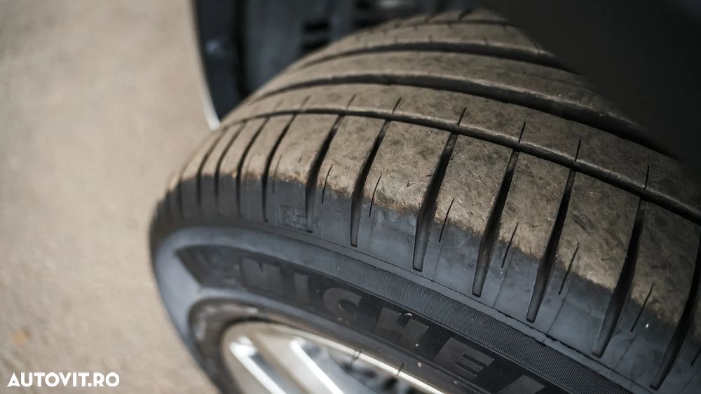 Lexus Seria NX 300h FWD Business - 34