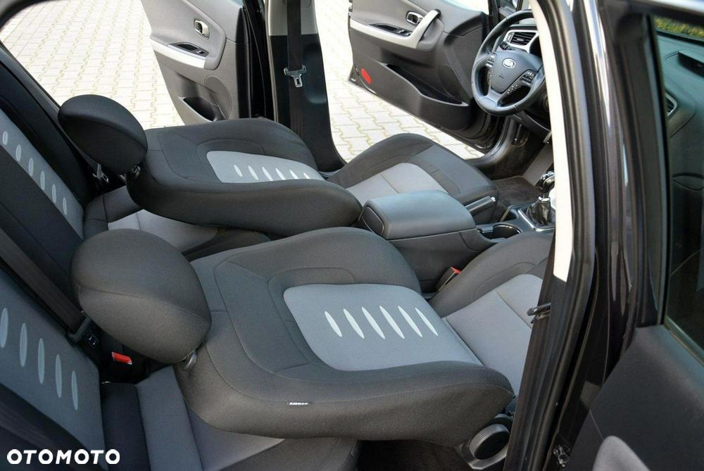 Kia Ceed 1.4 CVVT Spirit - 17