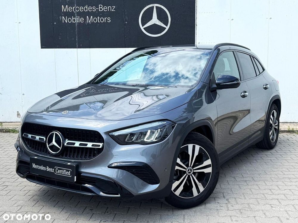 Mercedes-Benz GLA 200 Business Edition - 10