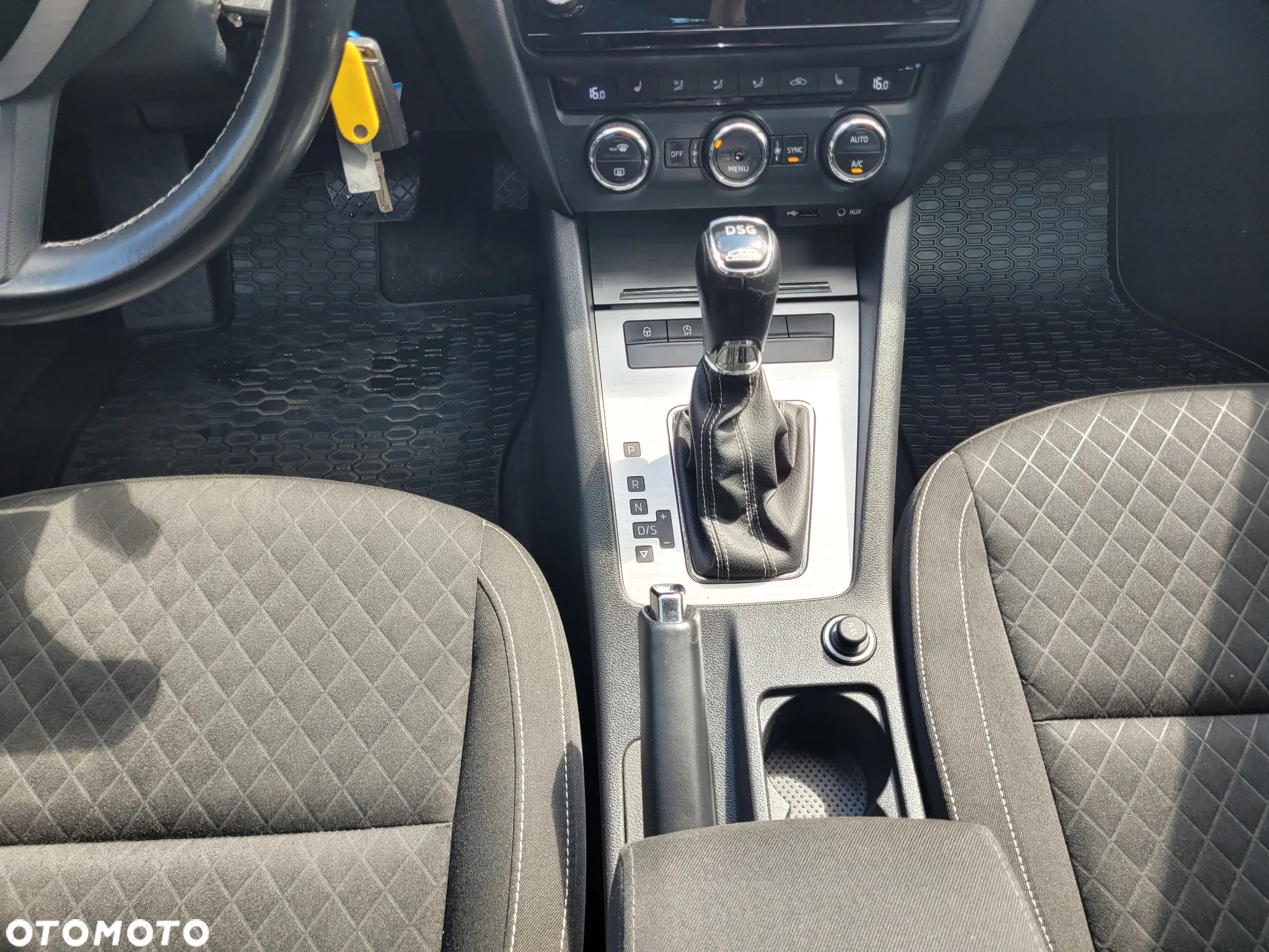 Skoda Octavia 1.6 TDI Active DSG - 14