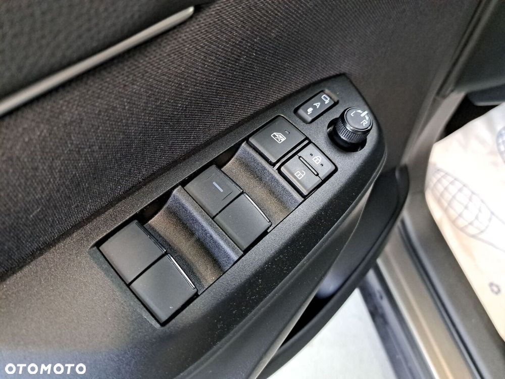 Toyota Yaris Cross Hybrid 1.5 Style - 32