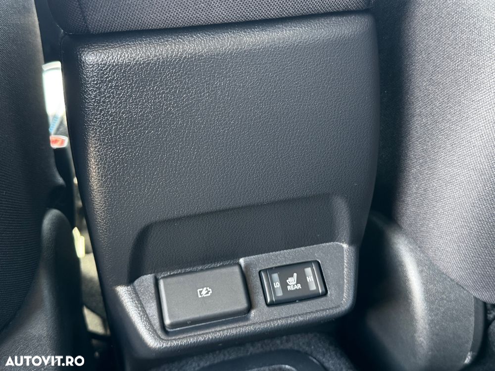 Nissan LEAF - 35