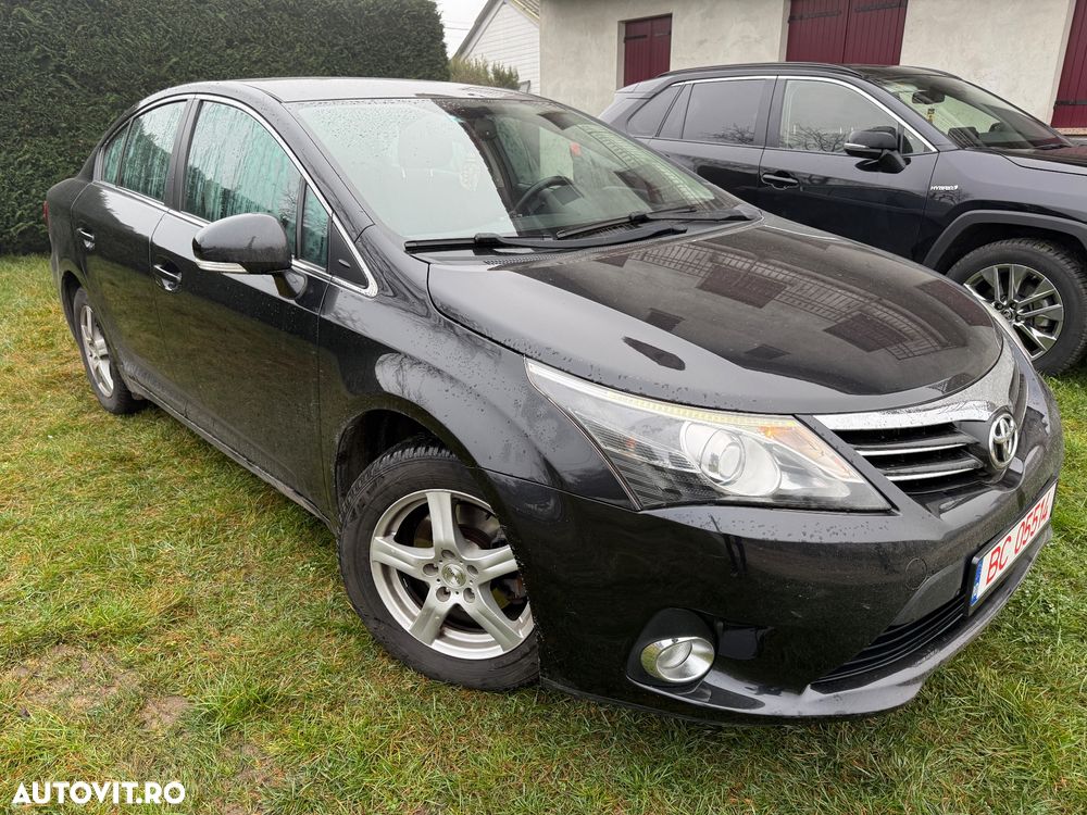 Toyota Avensis 1.8 Multidrive S Edition (2014) - 10