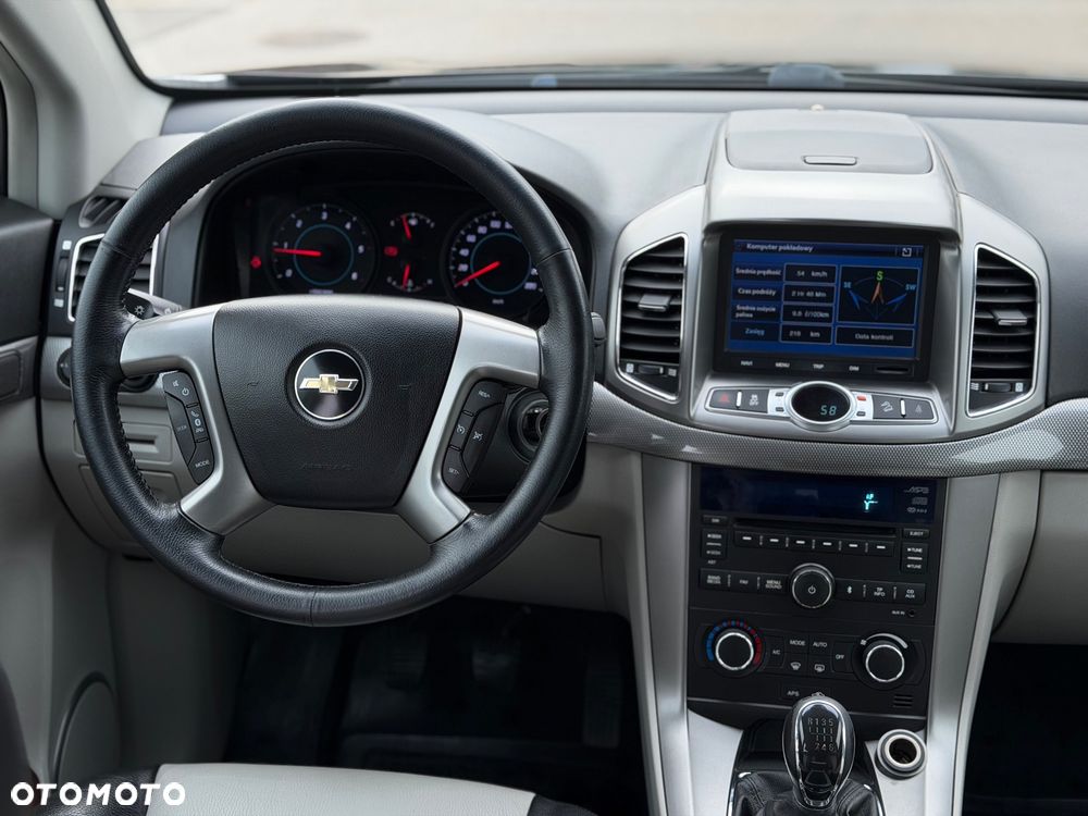 Chevrolet Captiva - 14