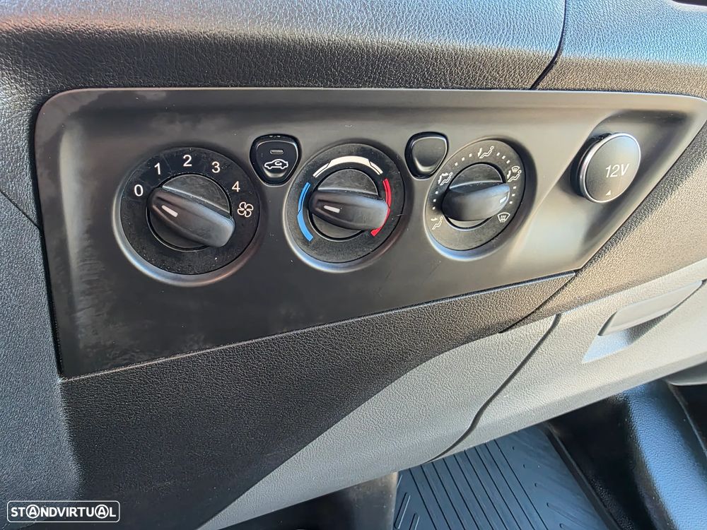 Ford Transit Custom 2.2 TDCI 270 L1 - 17