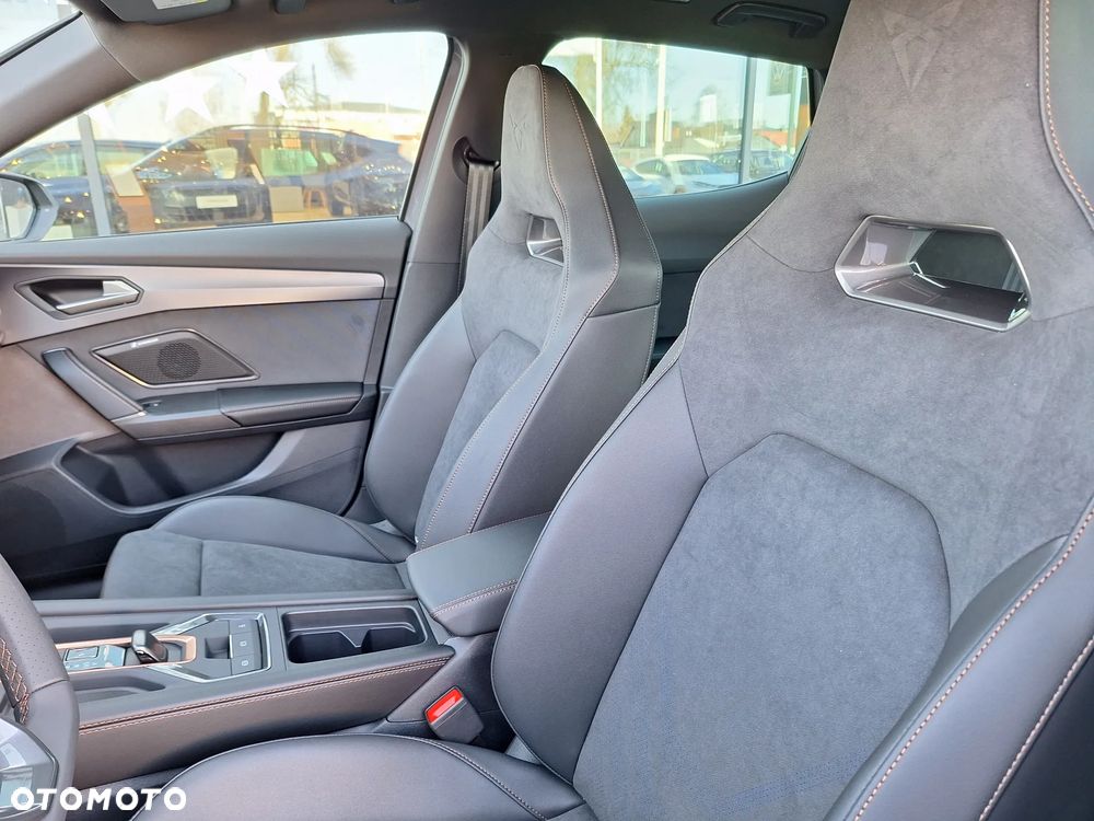 Cupra Formentor 1.5 eTSI DSG - 11