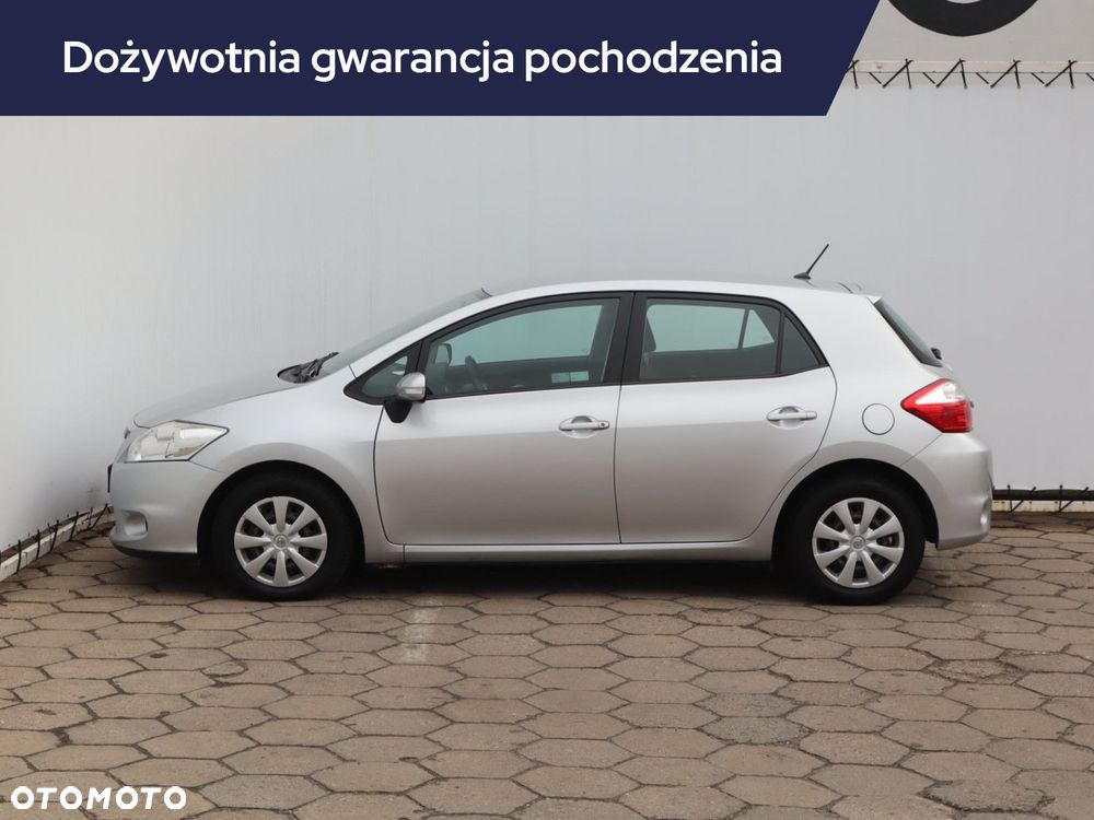 Toyota Auris - 4