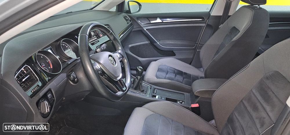 VW Golf 1.6 TDi Highline - 2