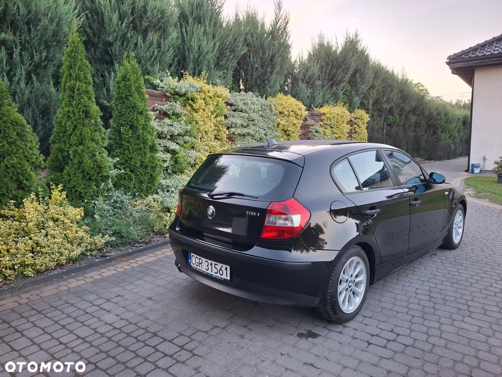 BMW Seria 1 116i - 4