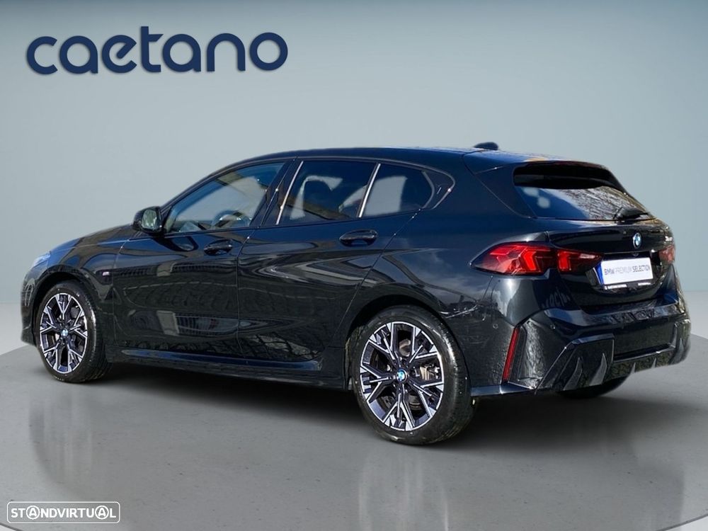 BMW 118 d Pack Desportivo M - 23