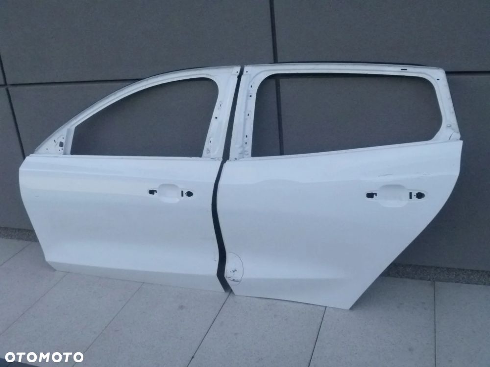 FORD FOCUS MK4 CHŁODNICA WODY I KLIMY ORYGINAŁ - 13