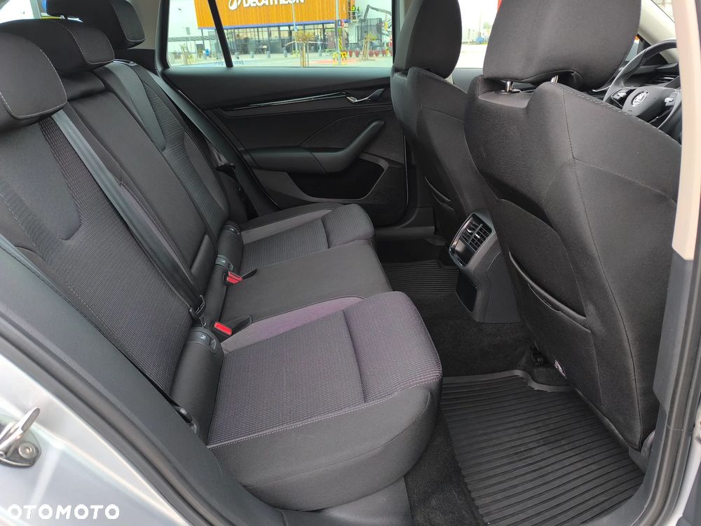 Skoda Octavia 1.5 TSI ACT Ambition - 17