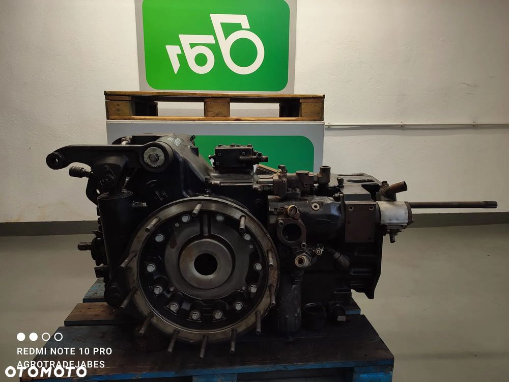 Dyferencjał  84371440 Steyr 6175 CVT - 1