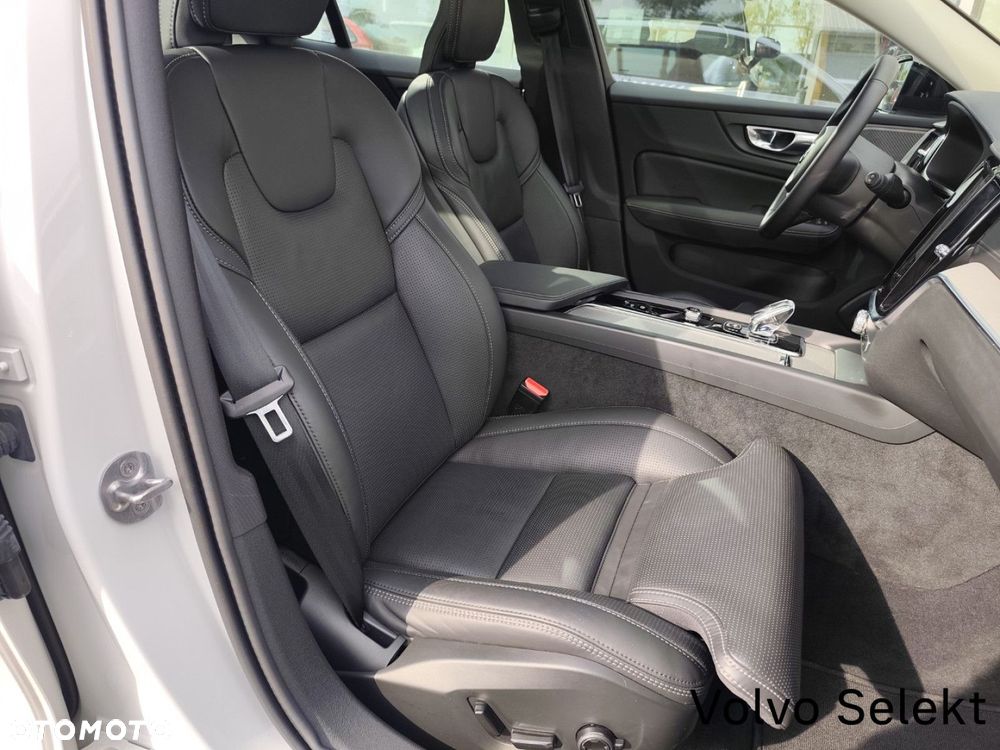 Volvo V60 - 37